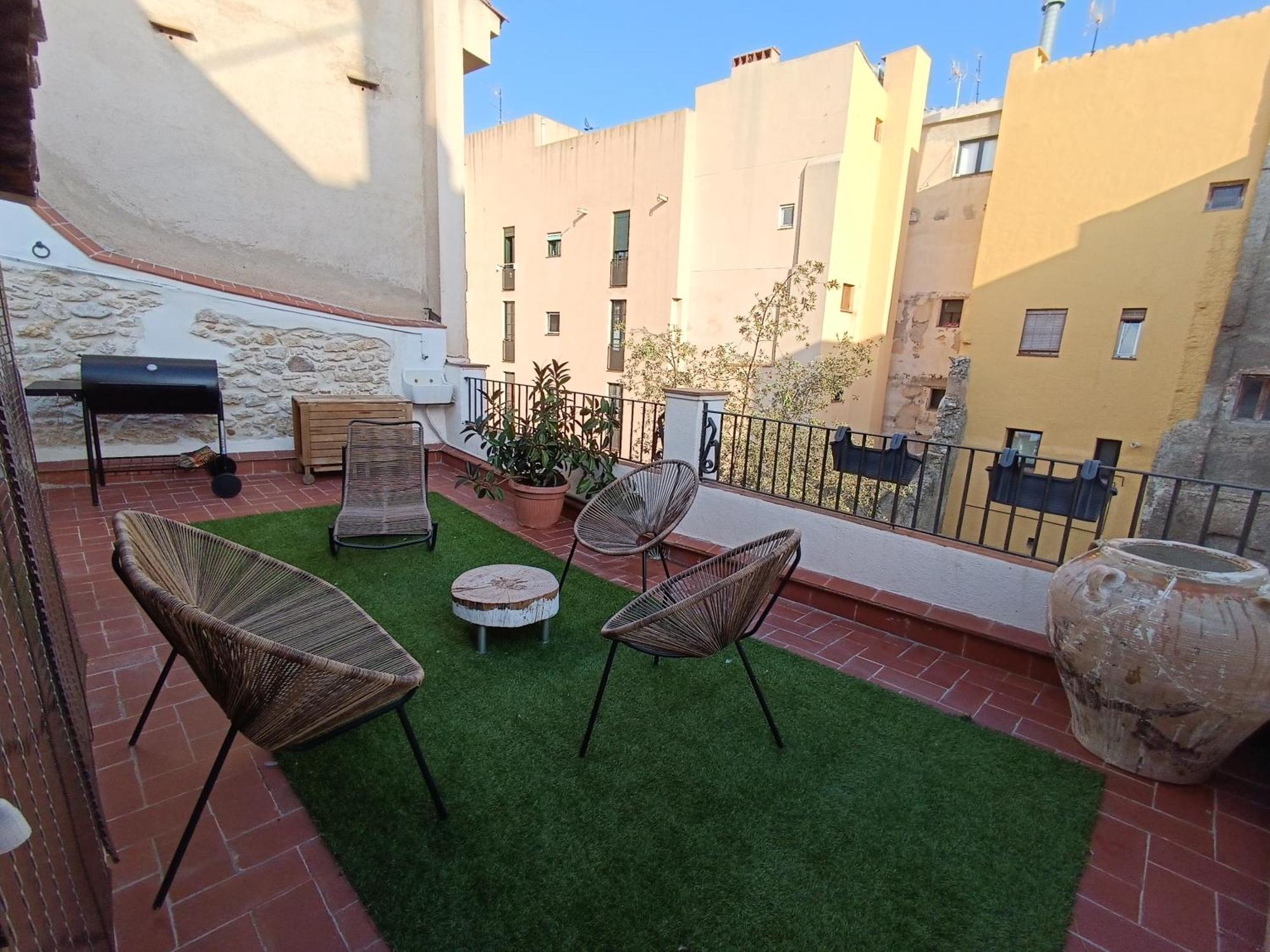 Petra Apartments -Old City With Terrace And Barbecue- Tarragona Bagian luar foto