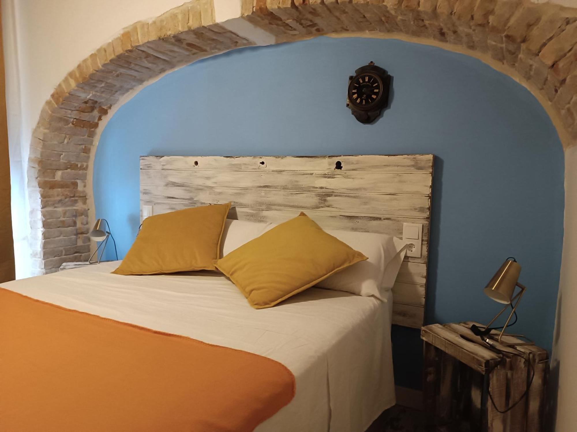 Petra Apartments -Old City With Terrace And Barbecue- Tarragona Bagian luar foto